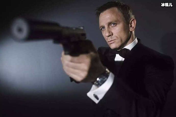 007片场突发意外爆炸 电影流年不利导演更换主角摔伤  第3张