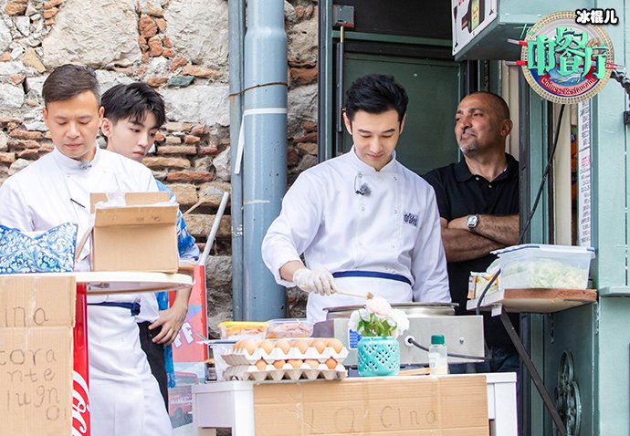 《中餐厅》两位店长对比谁做的更好？赵薇成功洗白翻身